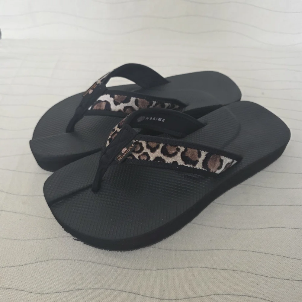 The Healing Sole Womens Flip Flop Sandals Orthopedic Leopard Print Size 9.5